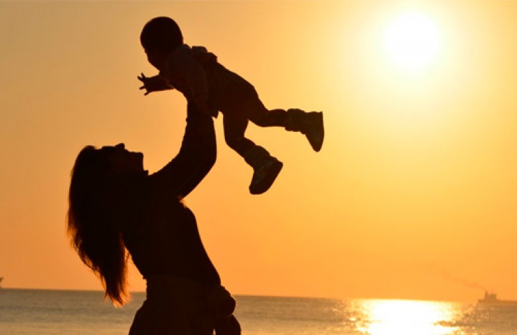 Ação por via materna